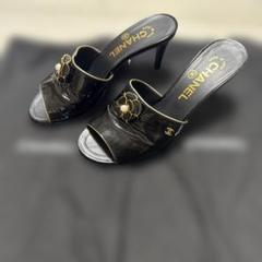 【激レア❗️】シャネル　カメリア　ミュール　22.5 ブラック　ヒール 2024年 新作 CHANEL シャネル ミュール サンダル カメリア ココ