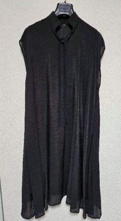 美品・ブラックノースリーブロングワンピース