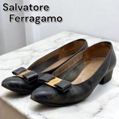 Salvatore Ferragamo Leather Pumps 6C