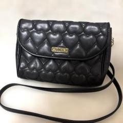MOSCHINO チェーンショルダーバッグ キルティング ハート ブラック
