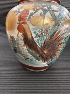 九谷焼 松鶴 壺 花瓶 花器 金彩 松 鷲 九谷焼 松鶴 壺 花瓶 花器 金彩 松 鷲 - メルカリ
