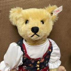 シュタイフ ディアンドル　テディベア