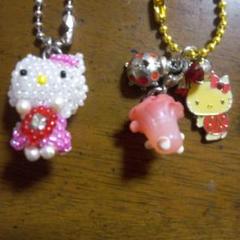 サンリオ　キティꕤ୭ビーズ　ストラップ♥ʾʾ サンリオ キティꕤ୭ビーズ ストラップ♥ʾʾ - メルカリ
