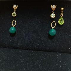 18金 ペリドット ピアス