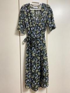 Te chichi テチチ *リバティ ロゼッタタナローン花柄ワンピース