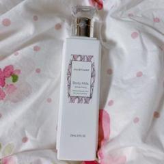ジルスチュアート ボディミルク ホワイトフローラル250ml