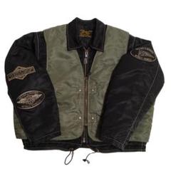 【美品】U.S.ミリタリー 81s リメイク キルティング ベスト ワッペン付き 美品】U.S.ミリタリー 81s リメイク キルティング ベスト