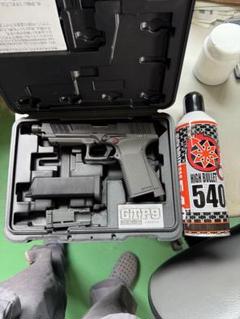 セール！オマケ付き新春大特価セール！美品！気分はダイ•ハードでミリタリーエアガン セール！オマケ付き新春大特価セール！美品！気分はダイ•ハード