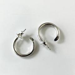 フープピアス　silver 925 キャリアリング風 フープピアス silver 925 キャリアリング風