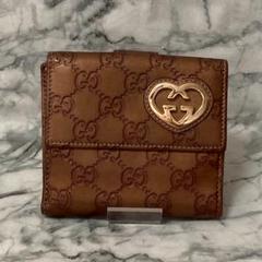 《良品》 GUCCI 3つ折り財布 ブラウン ハートインターロッキング