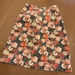 花柄 ひざ丈フレアスカート
