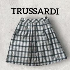 TRUSSARDI スカート ひざ丈 チェック柄 タックフレア (38)ブラック