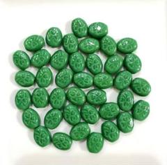 (771)チェコビーズ　約10×8mm　40コ　オペークグリーン