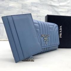 2025年最新】prada 財布 ブルーの人気アイテム - メルカリ