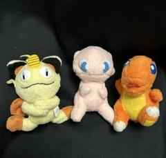 ピカチュウ ミニぬいぐるみ　初期　初代　1997年製　レトロ　絶版品　２体セット ピカチュウ ミニぬいぐるみ 初期 初代 1997年製 レトロ 絶版品