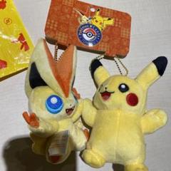 ハイタッチマスコット ピカチュウ＆ビクティニ ポケモンセンター