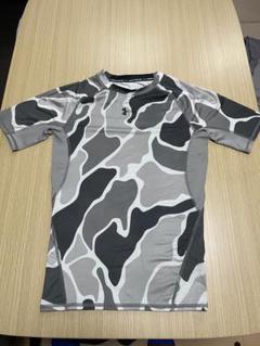 Under Armour 迷彩柄 スポーツシャツ M メンズ