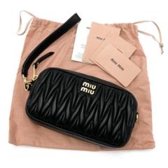 MiuMiu ミュウミュウ マテラッセレザー ポーチ ブラック 関税負担なし☆MiuMiu ミュウミュウ マテラッセレザー ポーチ