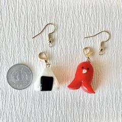 No.1たこさんウィンナー おにぎり ピアス キーホルダー 樹脂粘土