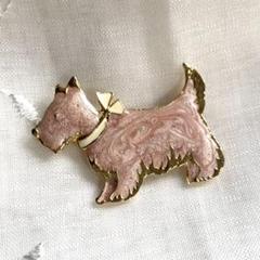 ヴィンテージブローチ シュナウザー 犬いぬ リボン ゴールド 七宝焼き ピンク①