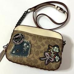 希少✨美品✨コーチ　カメラバッグ￼ ショルダーバッグ　チェーン　レザー　ワッペン