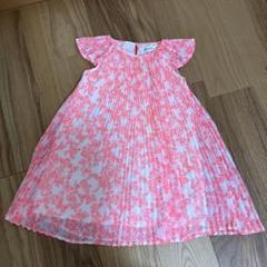 H&M 蝶々柄ワンピース