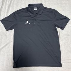 Jordan ブラック ロゴ ポロシャツ【新品・未使用・タグ付き】 25SS 新作】MEN バックロゴポロシャツ ブラック