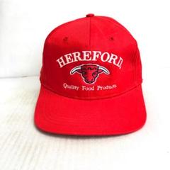 【アメリカ買付品】キャップ　トラッカーキャップ　刺繡　HEREFORD　牛　赤