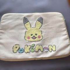 ポケモンセンター　タブレットケース
