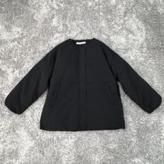 ☆【ナノユニバース】F 黒 中綿入りジャケット 軽量 ノーカラー シンプル