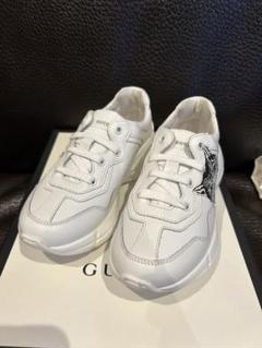 2025年最新】GUCCI 子供用スニーカーの人気アイテム - メルカリ