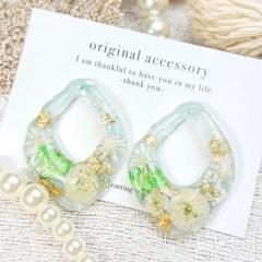 #3870/ハンドメイド♡押し花ドライフラワーレジンピアス