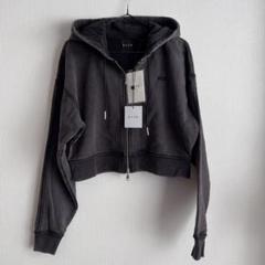 KITH 新品ジップアップパーカー - メルカリ