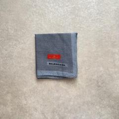 3945 未使用 定32,550 バレンシアガ ハンカチ 62×62cm シルク BALENCIAGA - 3945 未使用 定32,550 バレンシアガ ハンカチ 62