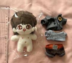 BTS ジョングク 15cmぬいぐるみ ＆洋服セット　値下げ‼️ BTS✨JUNGKOOK ジョングク グク ぬいぐるみ 本体 20cm ドール