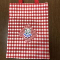 猫刺繍付き赤チェック手提げバッグ　ハンドメイド