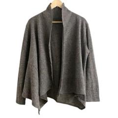 未使用 石見銀山 群言堂 登美 毛100% 長袖 ロング カーディガン 赤 L〜 ミカレディ カーディガン 長袖 ウール100% トップス 赤