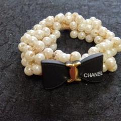 CHANEL ！ パール リボンブレスレット＆シュシュ