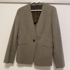 【美品】スーツカンパニー シー 春 夏 スーツ ノーカラー ベージュ 38 M 美品 スーツカンパニーシー スーツ ノーカラー セットアップ