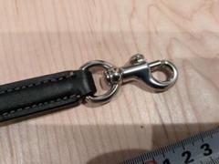 未使用　黒いレザー製ストラップ 約60cm メタルフック付き