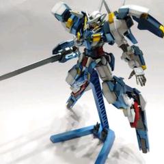 HG 1/144ガンダムアヴァランチエクシアダッシュ(全塗装+改修完成品)