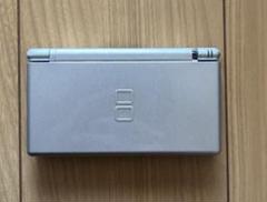 DS Lite(本体)クロスシルバー　動作確認済み。割れと欠品あり