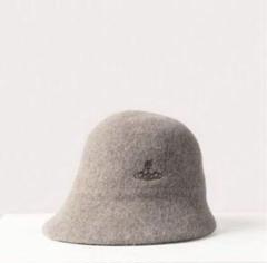 Vivienne Westwood ラインORB刺繍 バスククロッシェ (Vivienne