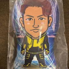 価格は安く 35555円からお値下げ中】小森隼クッション - メルカリ ミュージシャン
