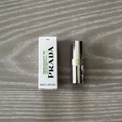 PRADA プラダ モノクロームウェイトレスリップカラー B02 ミニ