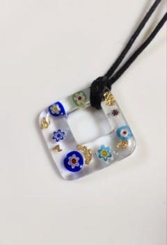 レジンペンダント