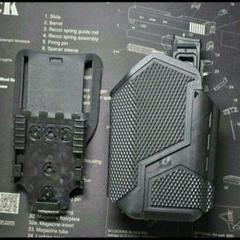 BLACKHAWK レプリカ OMNIVORE マルチフィットホルスター WoSporT BLACKHAWK OMNIVOREタイプ マルチフィット ホルスター