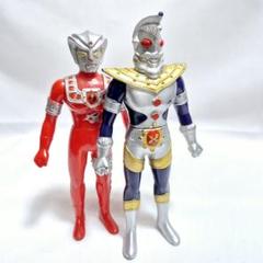 ウルトラマンキング　ソフビセット 2025年最新】ウルトラマンキング 1988の人気アイテム - メルカリ
