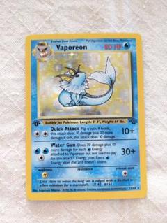 英語版初期　ポケモンカード　Vaporeon holo 1st Edition