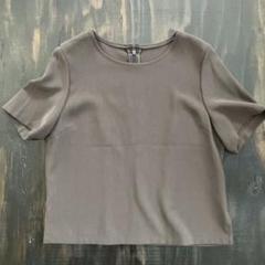 日本製　CORNEILLE グレー 半袖トップス バックジッパー
